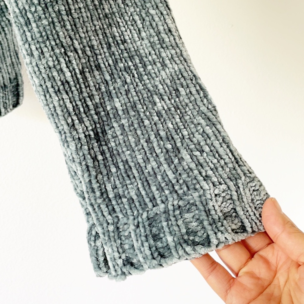 Sfera Sweater - image 3